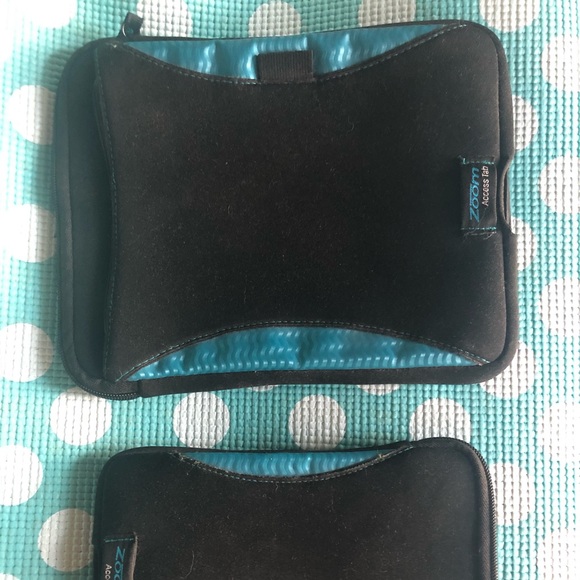 😎Tech Zippered Pouch Case set of 2 NWOT - Picture 2 of 8